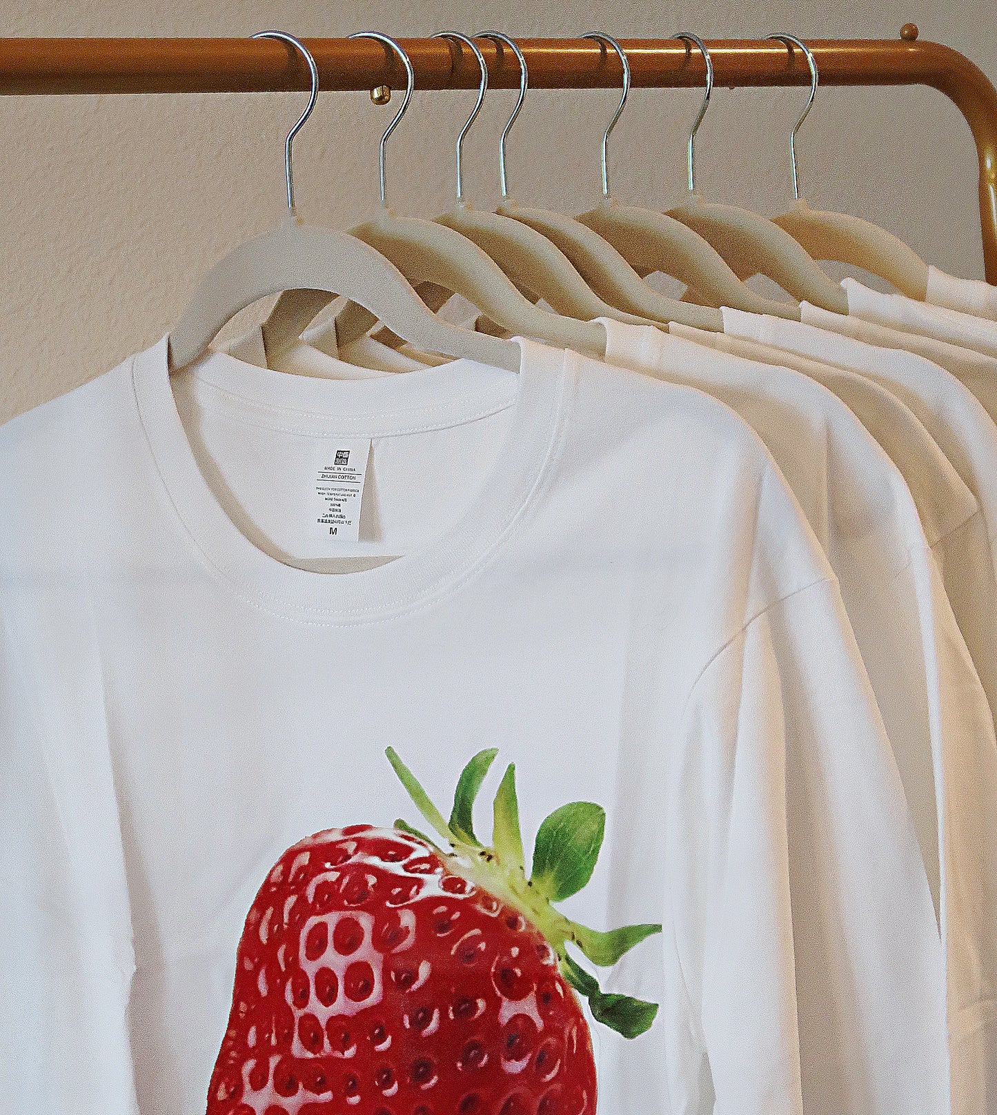 Strawberry Long sleeve T-shirt